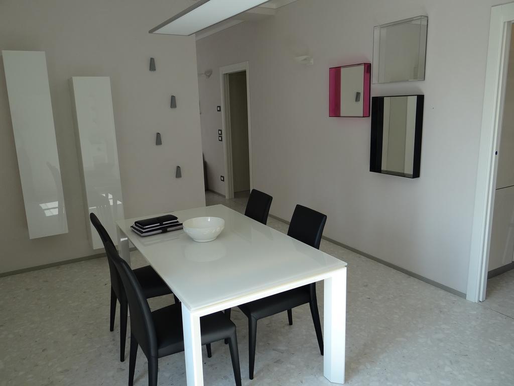 Theater Verona Luxury Apartment Стая снимка